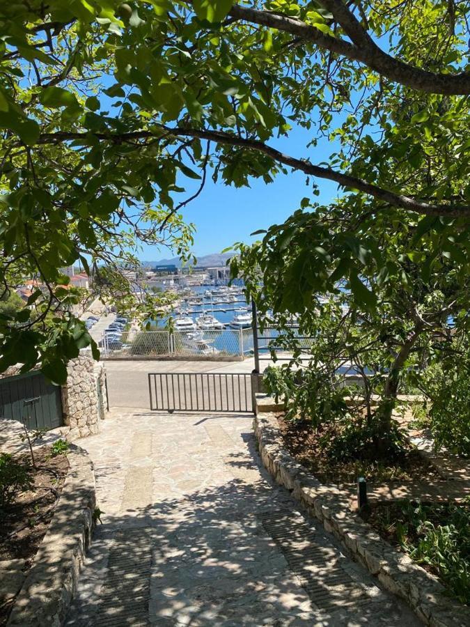 Romantic Apartments Sibenik Luaran gambar